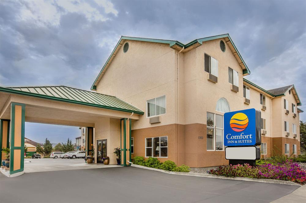 Comfort Inn & Suites Redwood Country Fortuna Εξωτερικό φωτογραφία